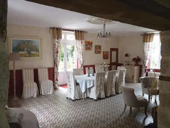 Le Manoir Aux Douves - Yerinde Yemek