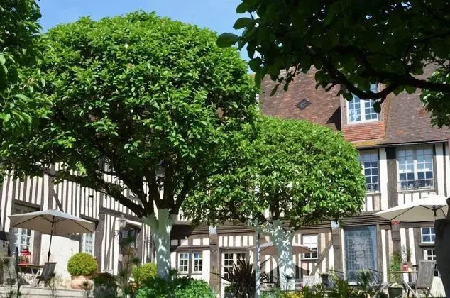 Le Manoir de l'Engagiste - Dış Mekan