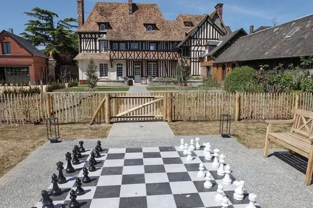 Le Manoir des Chevaux Dorés - Dış Mekan