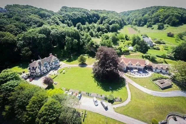 Le Manoir des Impressionnistes Hôtel, Restaurant & Spa - Lobi