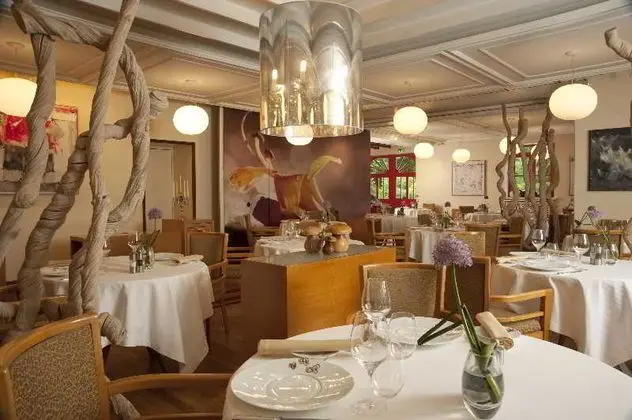 Le Manoir du Lys, The Originals Relais - Yeme / İçme