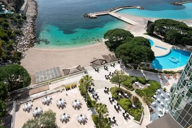 Le Meridien Beach Plaza - Dış Mekan