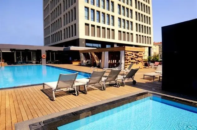 Le Meridien Istanbul Etiler - Havuz
