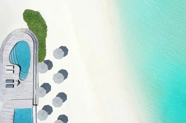 Le Meridien Maldives Resort & Spa - Havuz