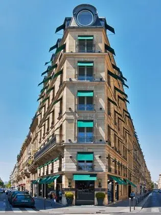 Le Metropolitan
