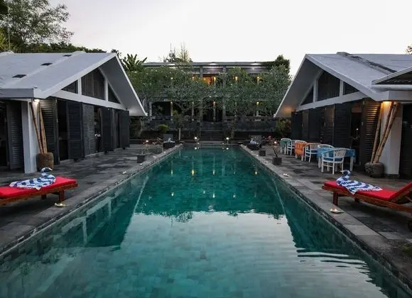 Le Mirage Villa Santai - Havuz