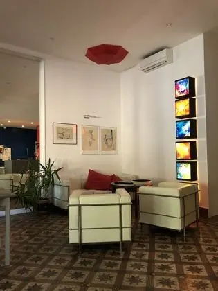 Hotel le Moderne - Lobi