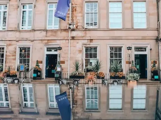 Le Monde Boutique - Öne Çıkan Resim