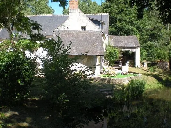 Le Moulin Bertrand - Dış Mekan