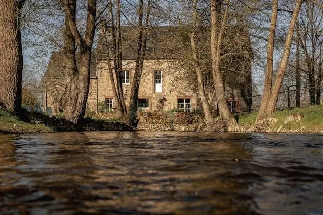 Le Moulin des Forges - Chambres d'Hôtes et Roulottes