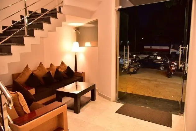 Le Oak Inn