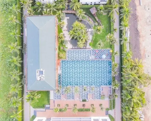 Le Palmier Ho Tram Resort - Havuz