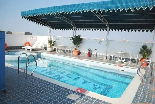 Le Paradise Palace - Havuz