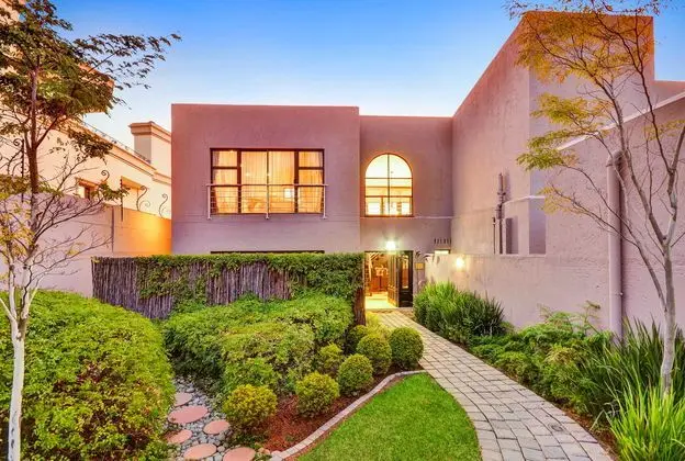 Le Petit Fillan Luxury Guest House