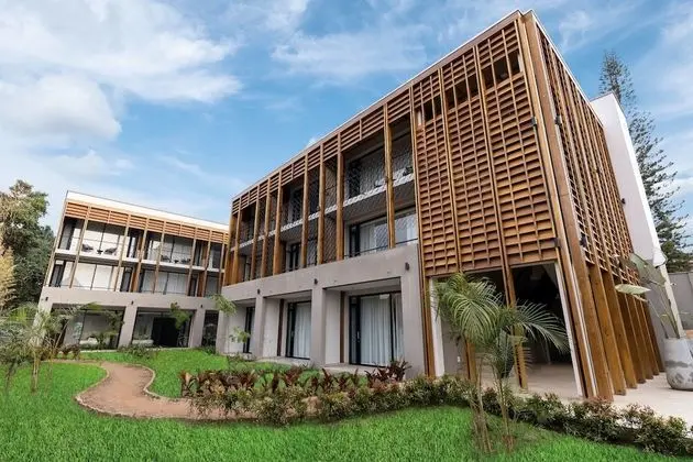 Le Petit Village Hotel & Spa