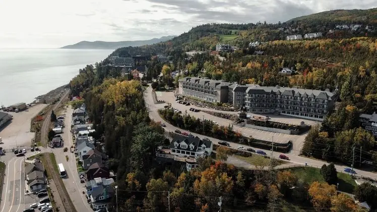 Hotel Le Petit Manoir Du Casino