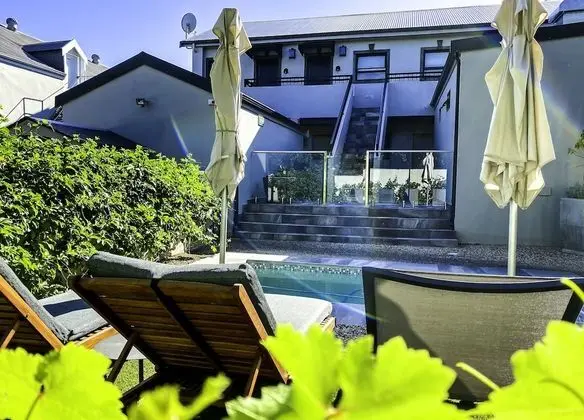 Le Petit Manoir Franschhoek - Havuz