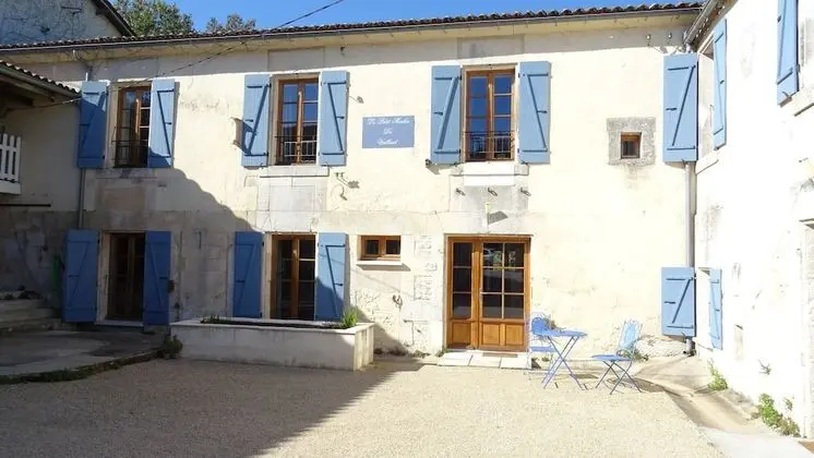 Le Petit Moulin de Veillard - Dış Mekan