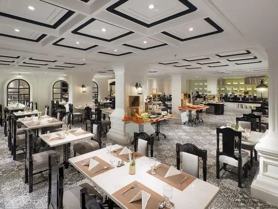 Le Polonia Hotel & Convention Medan - Yerinde Yemek