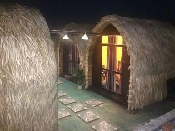 Le Pont Bungalow Hostel - Dış Mekan