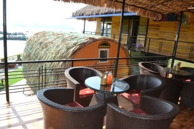 Le Pont Bungalow Hostel - Yerinde Yemek