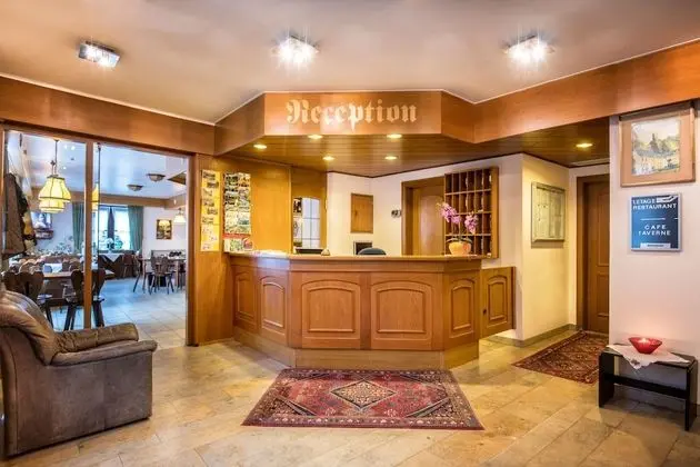 Hotel Le Postillon - Lobi