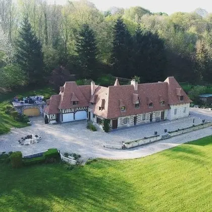Le Prieure des Fontaines - 1
