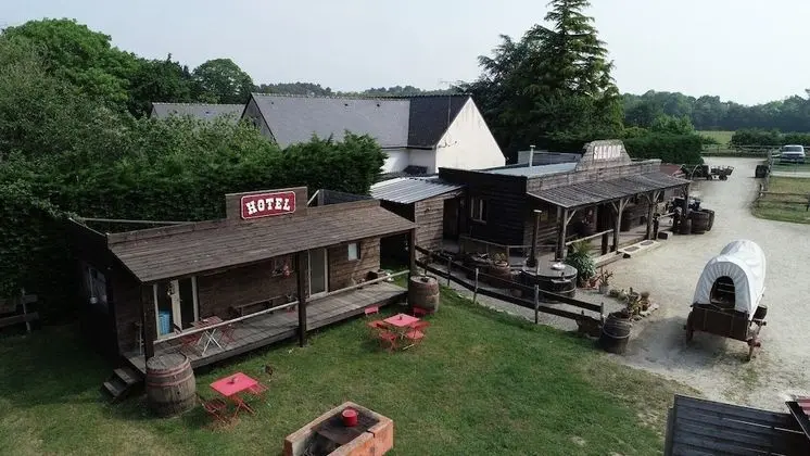 Le Ranch De Calamity Jane Tipis d'hôtes