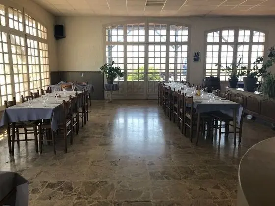 Le Relais des Corbières - Yerinde Yemek