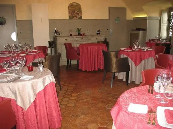 Le Relais Louis XI - Yerinde Yemek
