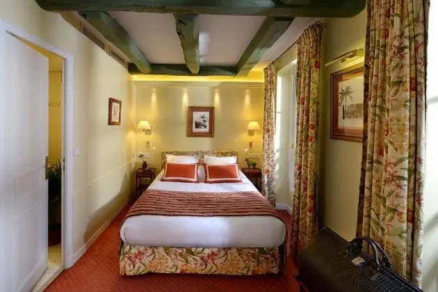 Le Relais Montmartre