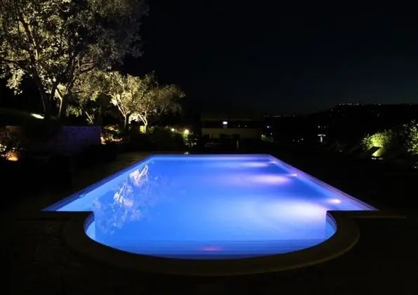 Le Residenze Degli Ulivi - Havuz