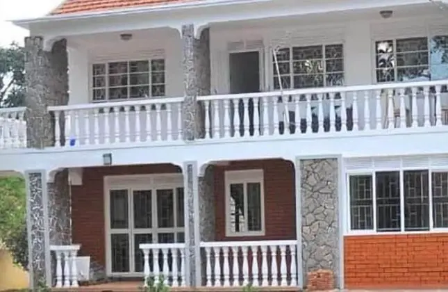 Le Roc Royale - Muyenga Kampala - Dış Mekan