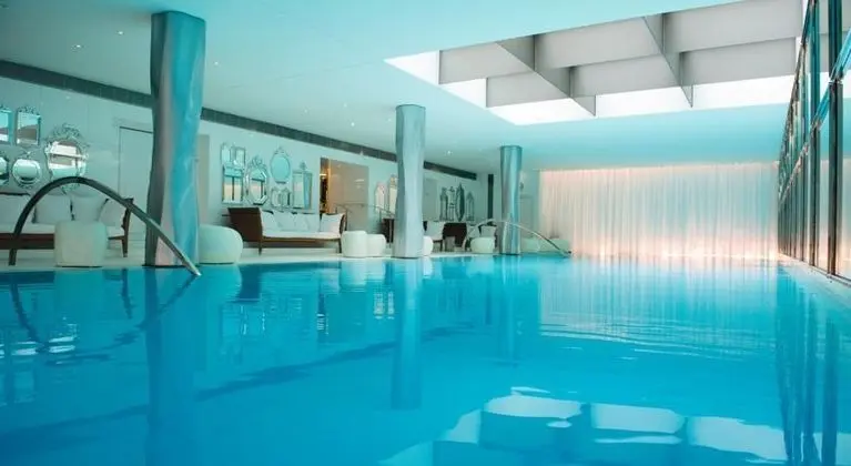 Le Royal Monceau Raffles Paris - Havuz