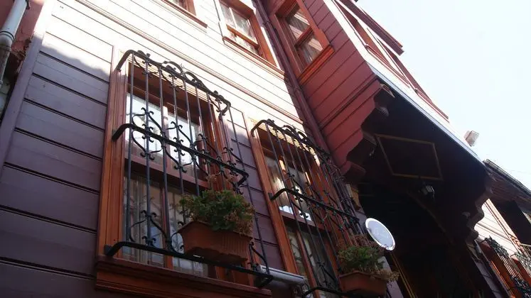 Le Safran Suite