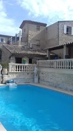 Le Saint Victor - Havuz