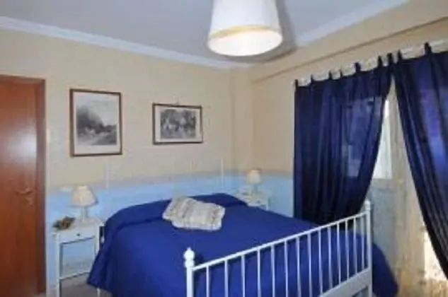 Le Scalette Bed & Breakfast - Oda