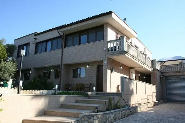 Le Sirene Bed and Breakfast - 1