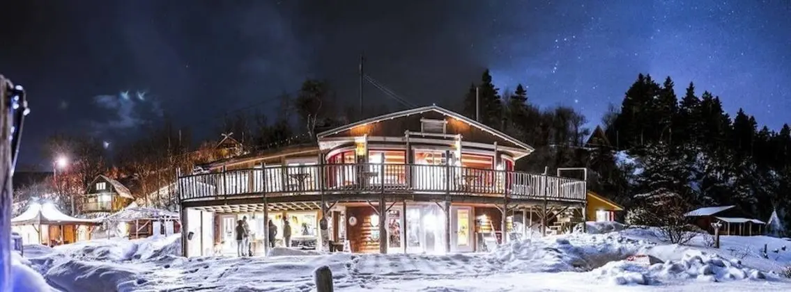 Le Ski Shack - Dış Mekan