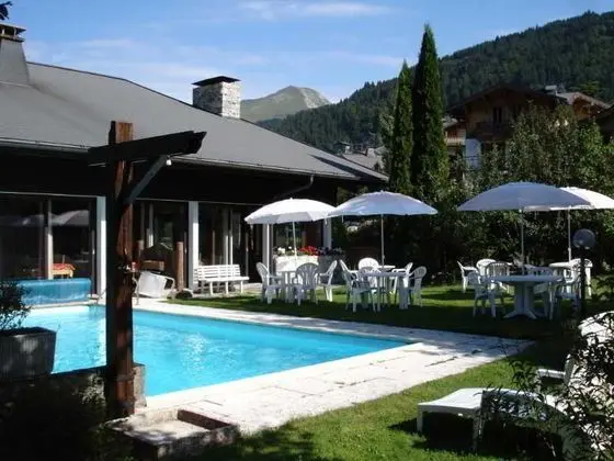 Hotel Le Soly Varnay