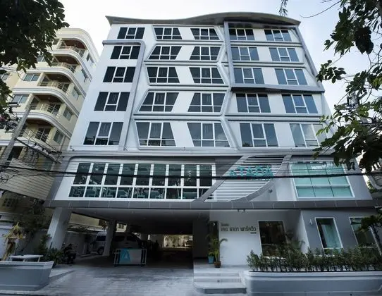 Le Tada Parkview Hotel