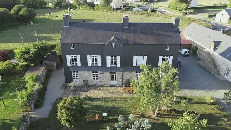 Le Tertre