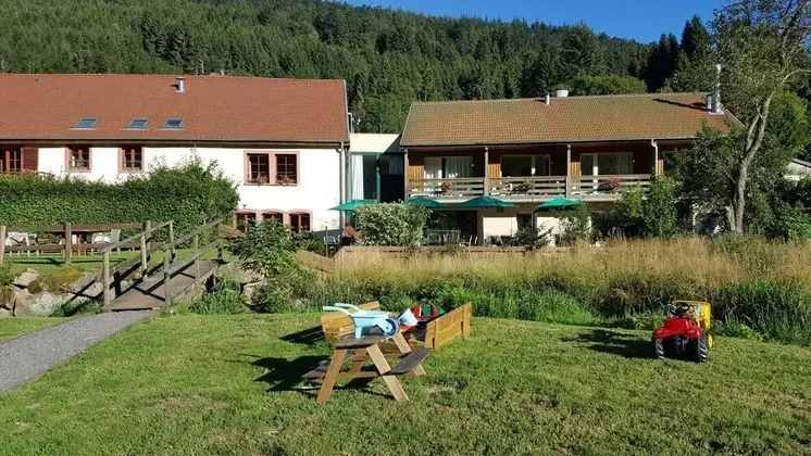 Le Val Joli - Hotel Restaurant