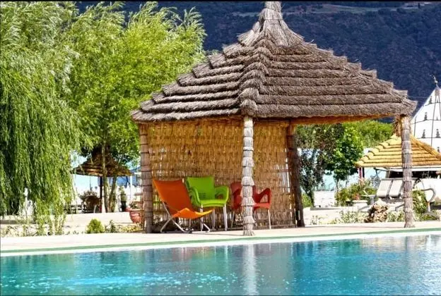 Le Vallon Vert - Club Équestre - Havuz