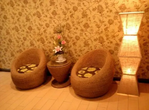 Le Vanvarothai Saladaeng Residence - Lobi