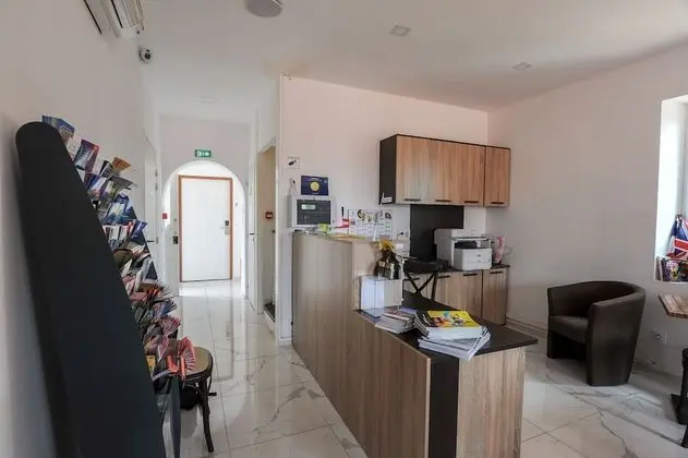 Hotel Le Vauban - Lobi