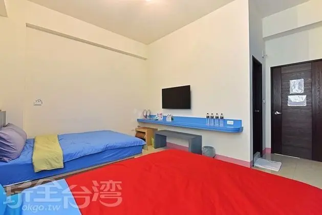 Le Zai Ci Jhong B&B