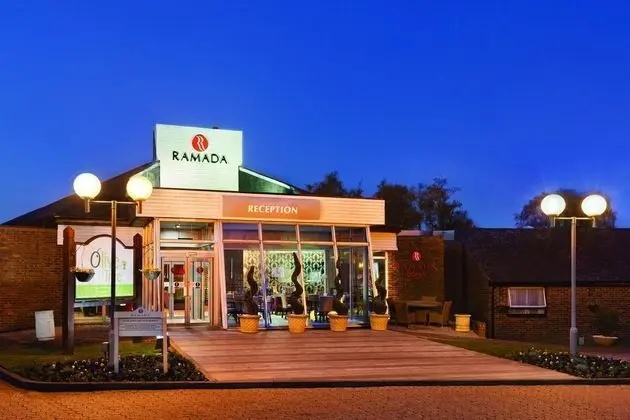Leaf Hotel Dover