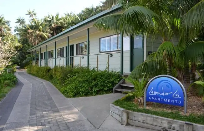 Leanda-Lei Apartments