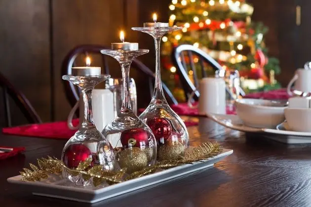 Leaside Manor by The Leaside Group - Yerinde Yemek